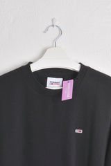 Classic Tommy Jeans Sweatshirt in Black